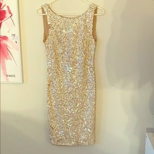 Alice + Olive Sequin “Lissa” dress